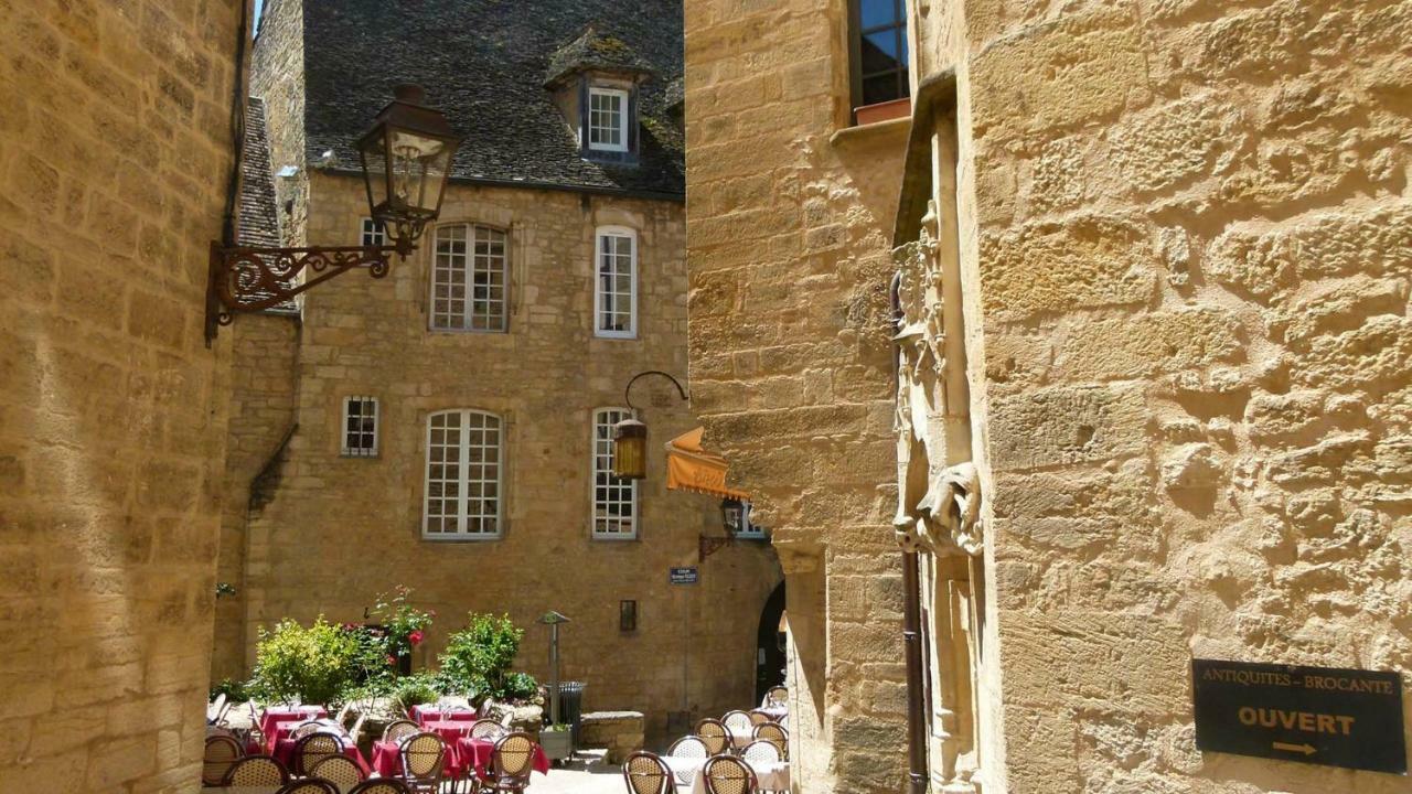 La Bonbonniere Sarlat-la-Canéda Exterior foto